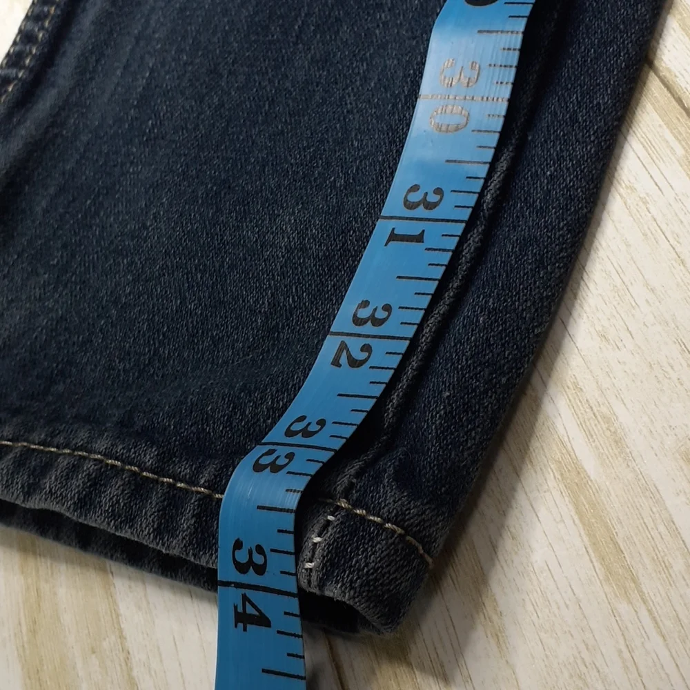 How I Measure Jeans - Picture 10 of 14